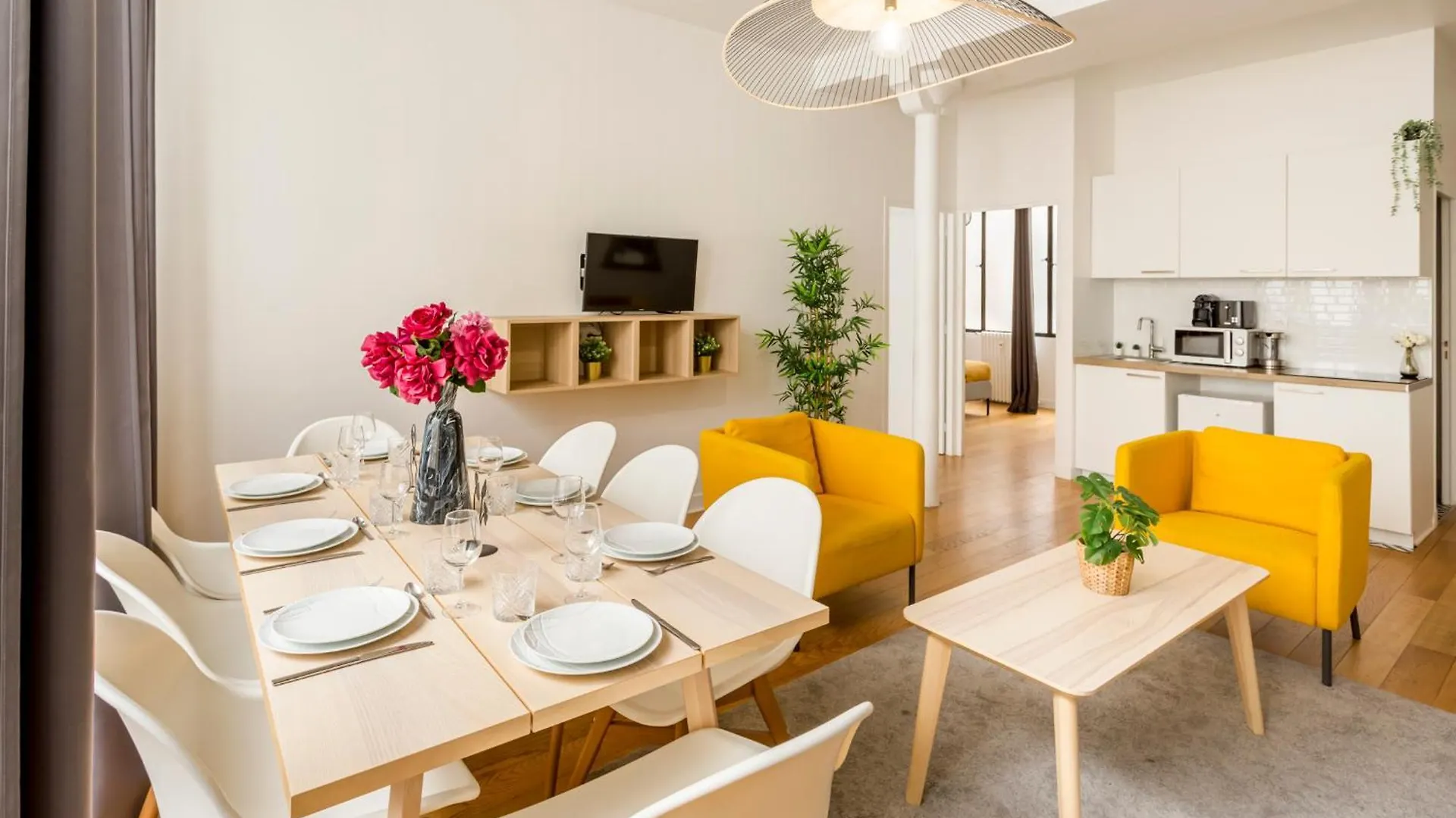 Cozy Apartment - Louvre - Sentier I Paris 0*,  France